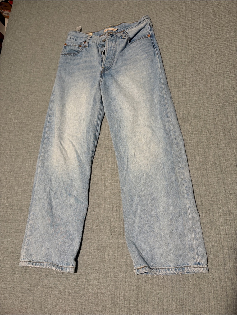 Levi's Light Wash Ribcage Straight Jeans